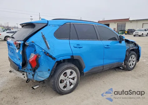 2019 Toyota Rav4 Le z USA, uszkodzony, nr VIN JTMK1RFV8KJ010768